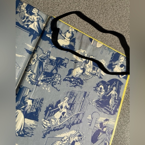 Nancy Drew The Secret Of The Old Clock Hardcover Book - Picture 5 of 9